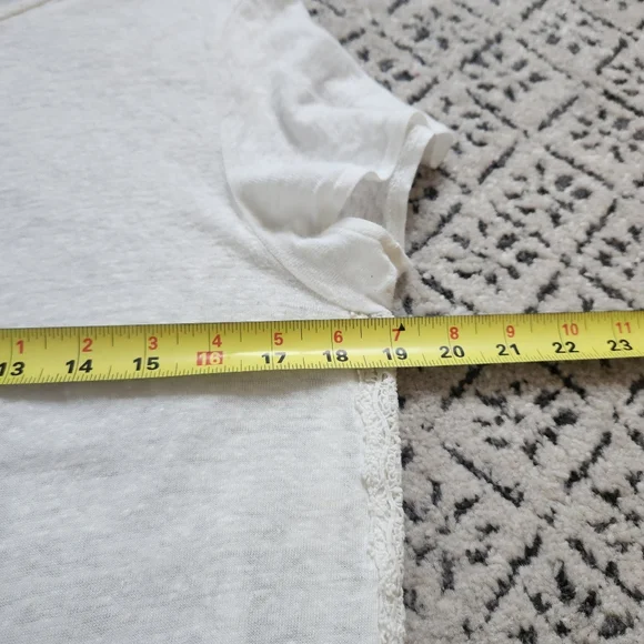 Sezane Off White Linen Top Shirt Scalloped Crochet Detailing Size Medium - Picture 7 of 10